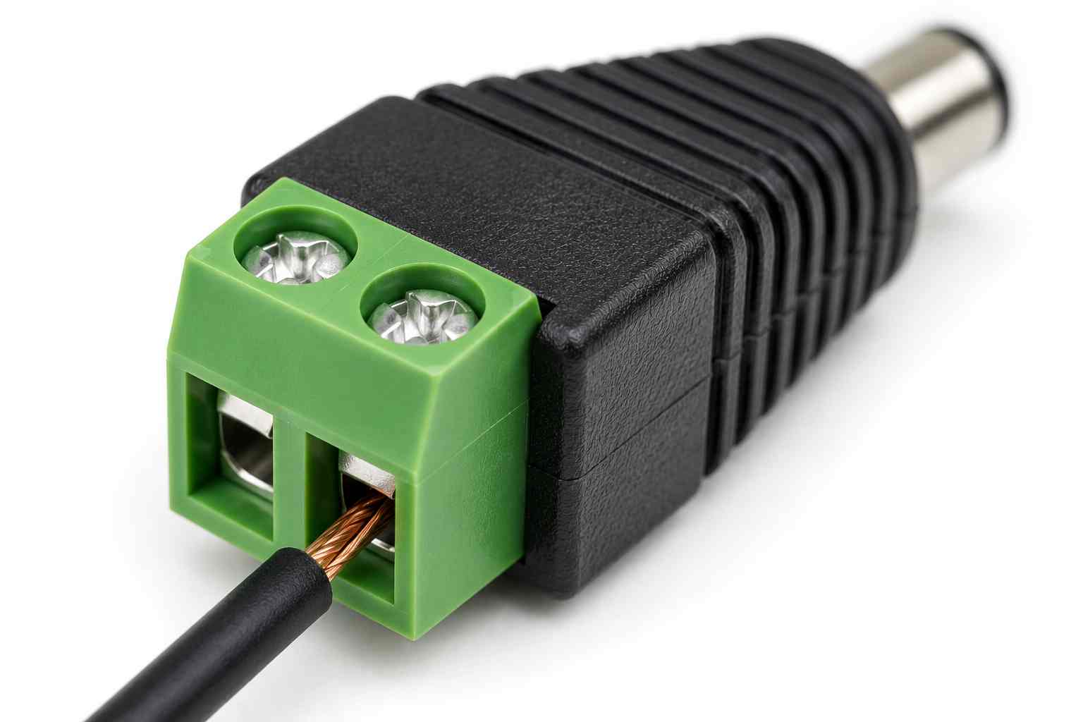 DC konektor samec svorkovnice 2,1x5,5mm - detail šroubového připojení vodiče